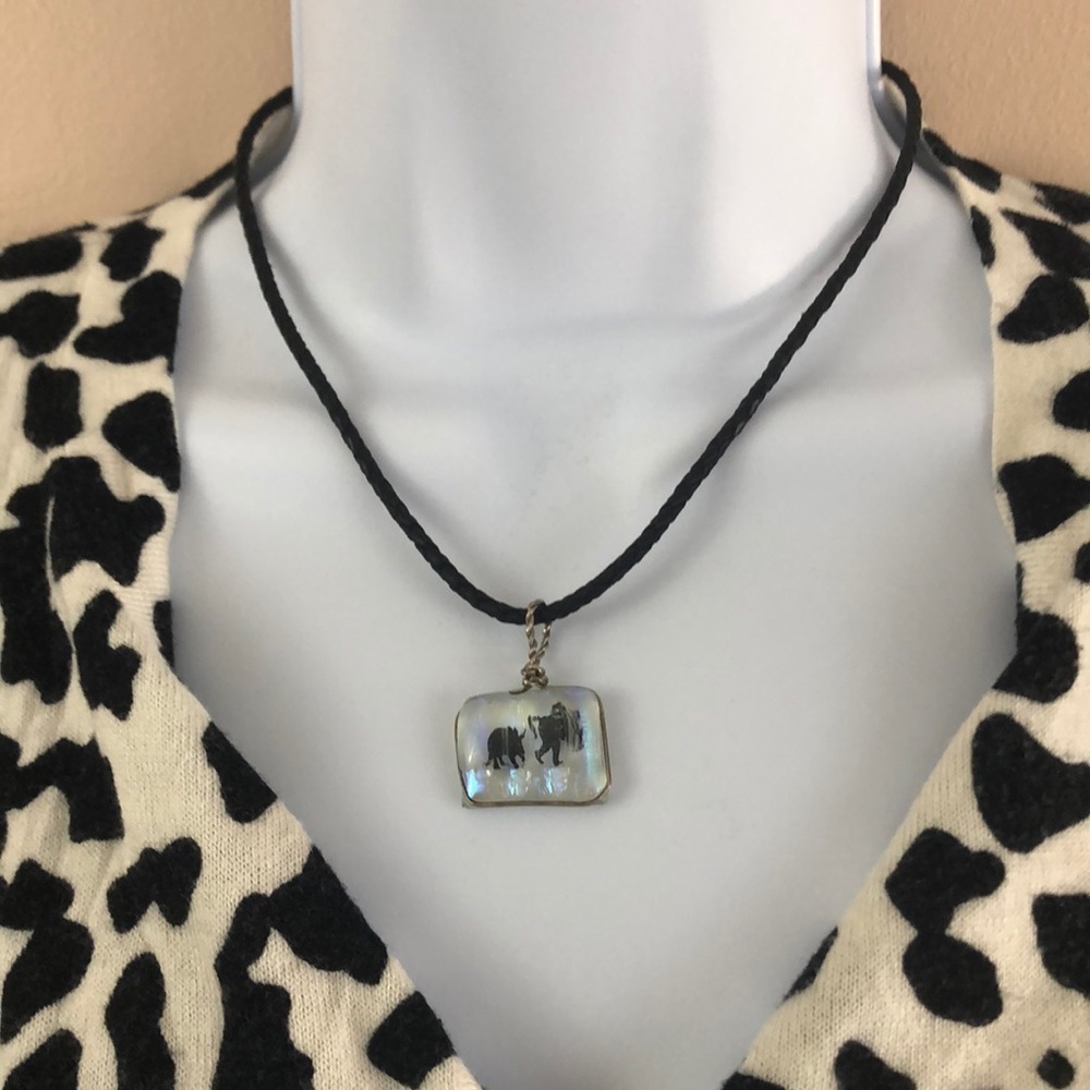 Italy 925 “Caveman & Dinosaur “ Necklace - Picture 2 of 6